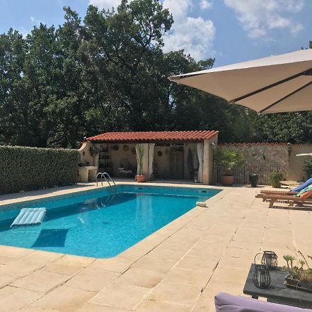 Saint-Paul-en-Forêt La Brindille Petit Mas Provencal Meuble De Tourisme 3 Etoiles 2-3 Personnes 1 Piece 30 M2 Tout Confort Lisiere Foret Jardin Jacuzzi Piscine מראה חיצוני תמונה