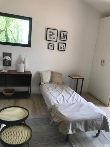 Saint-Paul-en-Forêt La Brindille Petit Mas Provencal Meuble De Tourisme 3 Etoiles 2-3 Personnes 1 Piece 30 M2 Tout Confort Lisiere Foret Jardin Jacuzzi Piscine מראה חיצוני תמונה